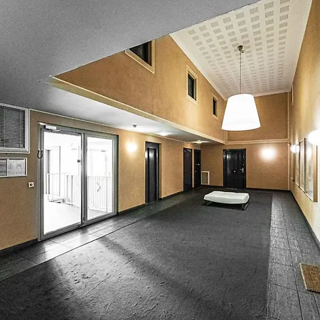 Daire Spacious Duplex In The Heart Of *